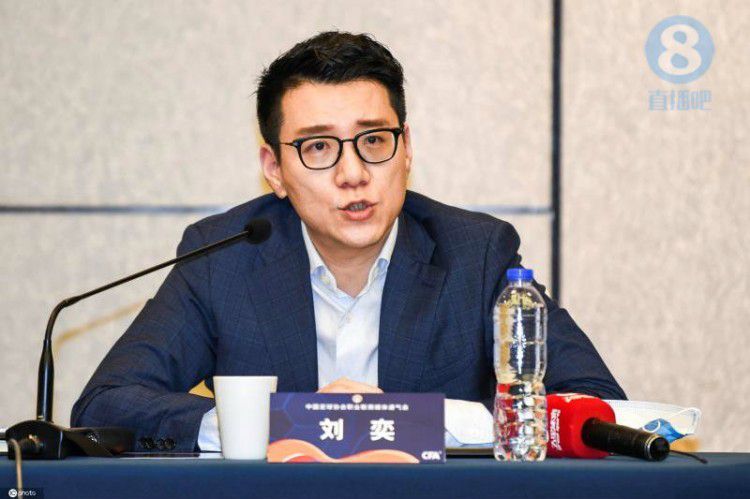欧美国产丝袜视频